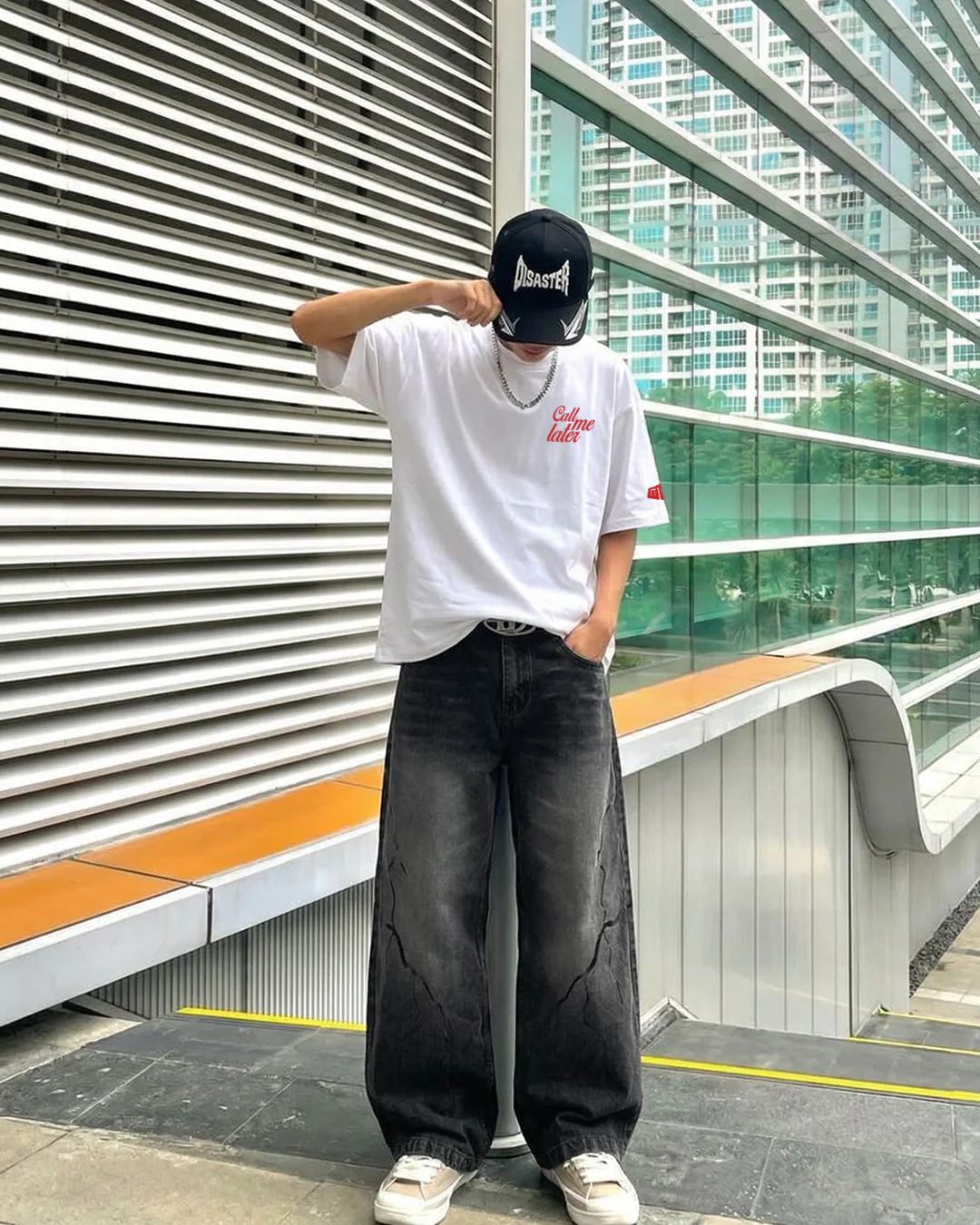 Electric Black Baggy Denim Jeans - Image 4