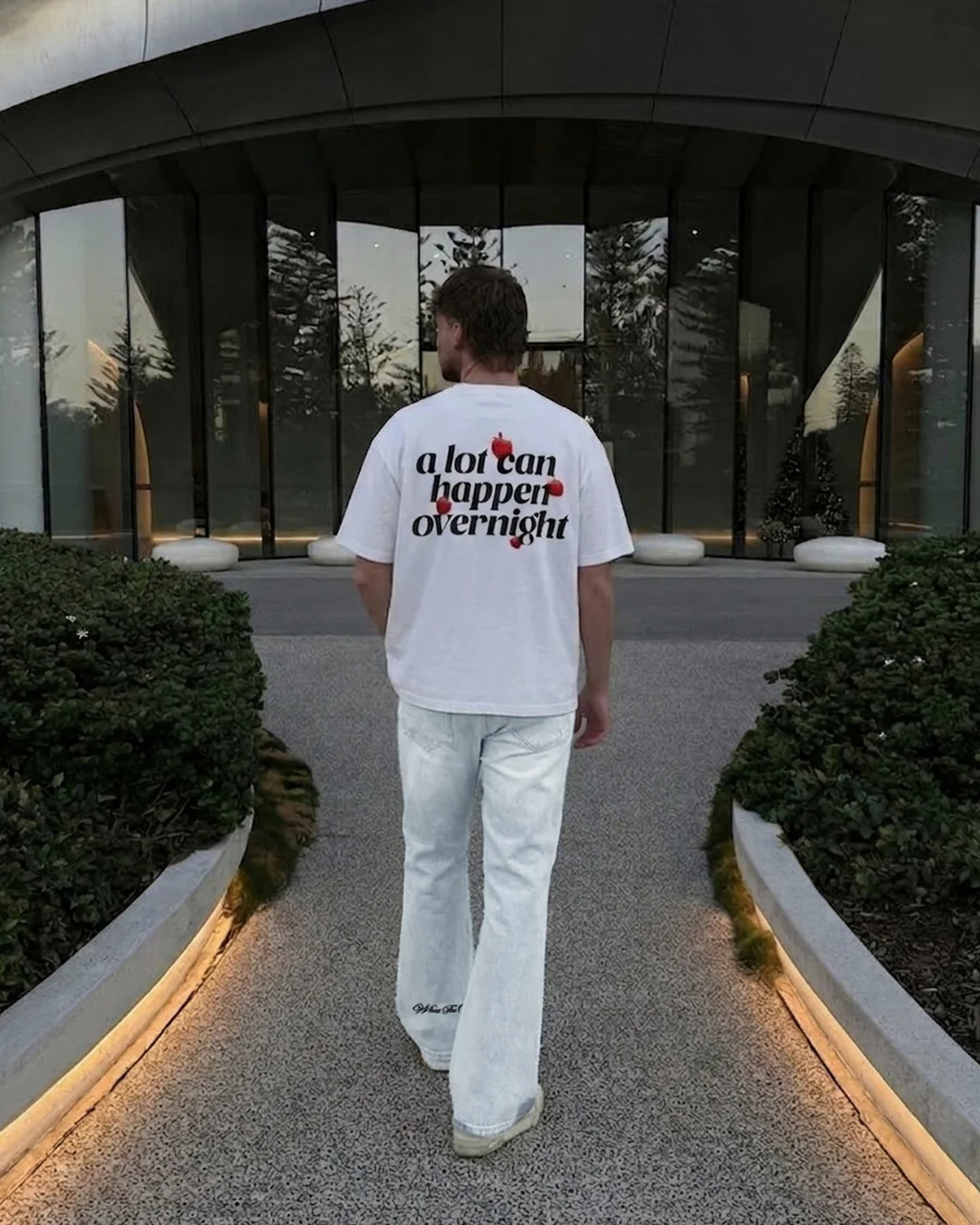 Goat Overnight White Heavyweight T-shirt - Image 7